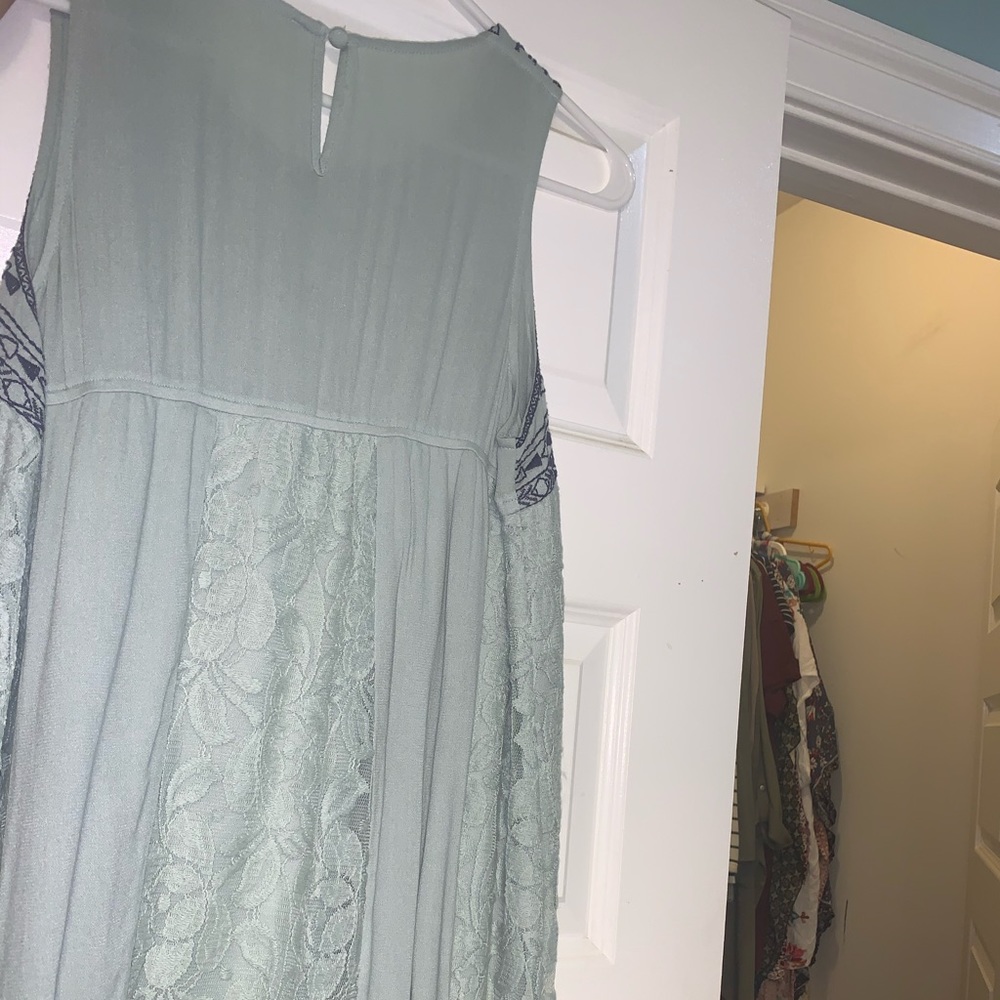 Altered State Flowy Tank - Picture 2 of 2